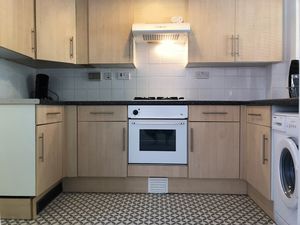 Kitchen- click for photo gallery